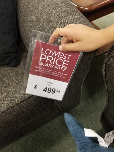 Furniture Store «Raymour & Flanigan Furniture and Mattress Store», reviews and photos, 2110 S Christopher Columbus Blvd, Philadelphia, PA 19148, USA