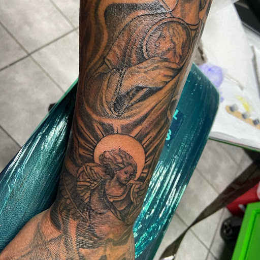 Explore beach tattoo ideas for ladies, creative tattoo ideas in Waco, available at INKFLO TATTOO & PIERCING