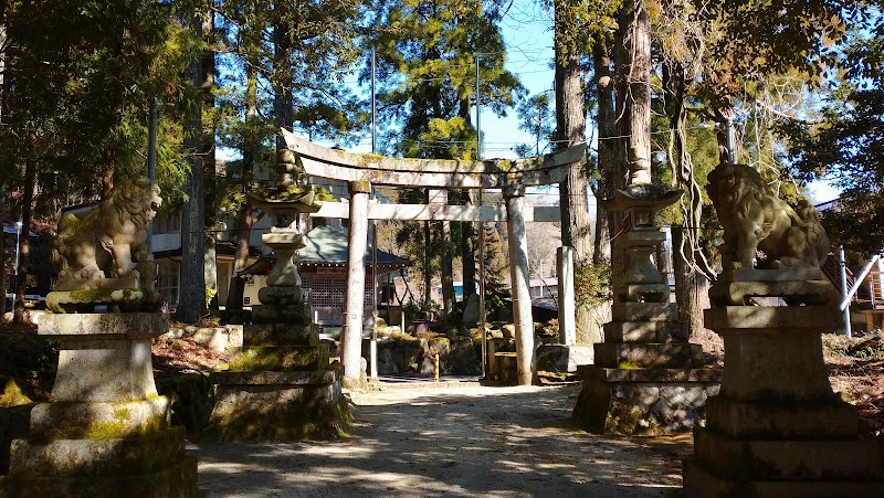 六社神社(寺本)