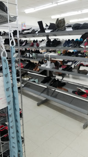 Thrift Store «Goodwill Retail Store of Belleville», reviews and photos