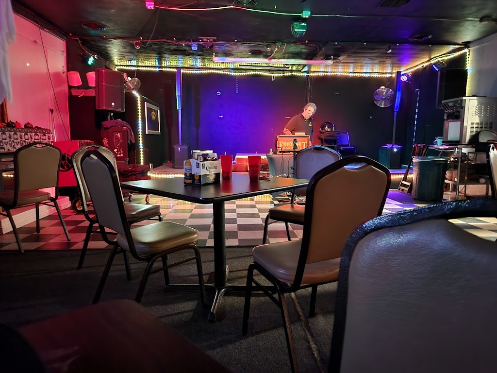 Mug Shotz Bar & Grill Clio, MI 48420, Reviews, Hours & Contact