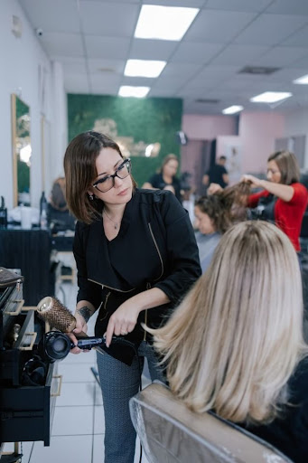 Beauty Salon «Illusions Beauty Salon & Spa», reviews and photos, 28913 S Dixie Hwy, Homestead, FL 33033, USA