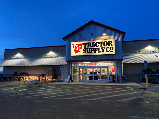 Tractor Supply Co., 6880 Beaman Way, Stansbury Park, UT 84074, USA, 