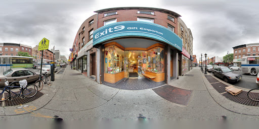 Exit 9 Gift Emporium Brooklyn, 127 Smith St, Brooklyn, NY 11201, USA, 