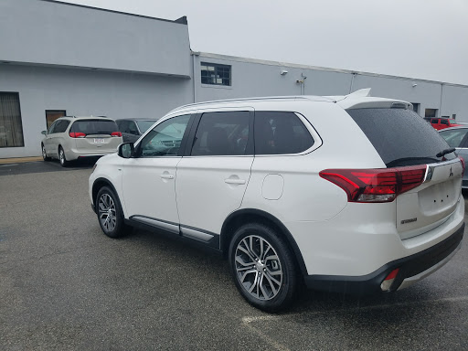 Jeep Dealer «Central Jeep Chrysler Dodge RAM of Raynham», reviews and photos, 191 US-44, Raynham, MA 02767, USA