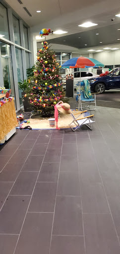 BMW Dealer «Thompson BMW», reviews and photos