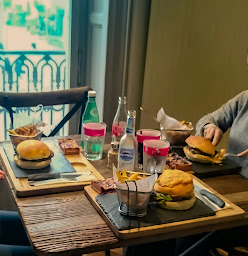 Photo n°49 de Restaurant Burger Clermont-fd : L'Atelier de Marius à Clermont-Ferrand ()