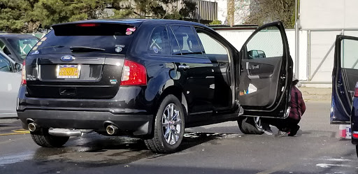 Car Wash «Lindenhurst Hand Car Wash», reviews and photos, 491 S Delaware Ave, Lindenhurst, NY 11757, USA