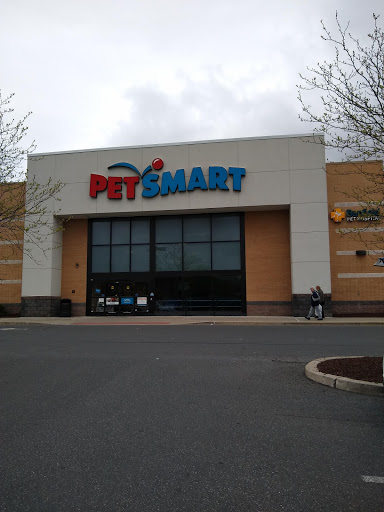 Pet Supply Store «PetSmart», reviews and photos, 139 Radio Dr, Stroudsburg, PA 18360, USA