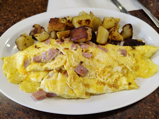 Donut Shop «Dandee Donut Factory», reviews and photos, 1900 E Atlantic Blvd, Pompano Beach, FL 33060, USA