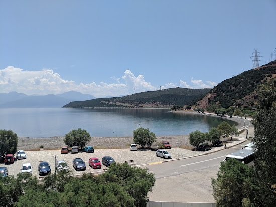 Delphi beach