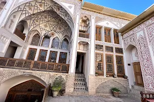 Mahinestan Raheb Hotel image