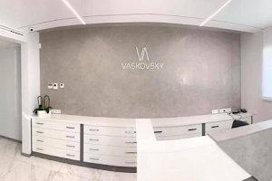Vaskovsky Dental Clinic - Стоматология Ирпень, Виниры image