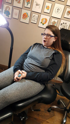 Tattoo Shop «Envy Ink Tattoo & Piercing», reviews and photos, 862 2nd Ave, Gallipolis, OH 45631, USA