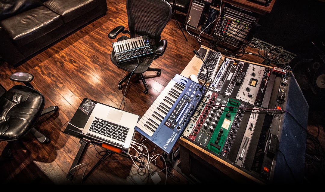 Ravis Recording Studios