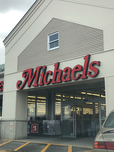 Michaels, 861 Williston Rd Ste 1, South Burlington, VT 05403, USA, 