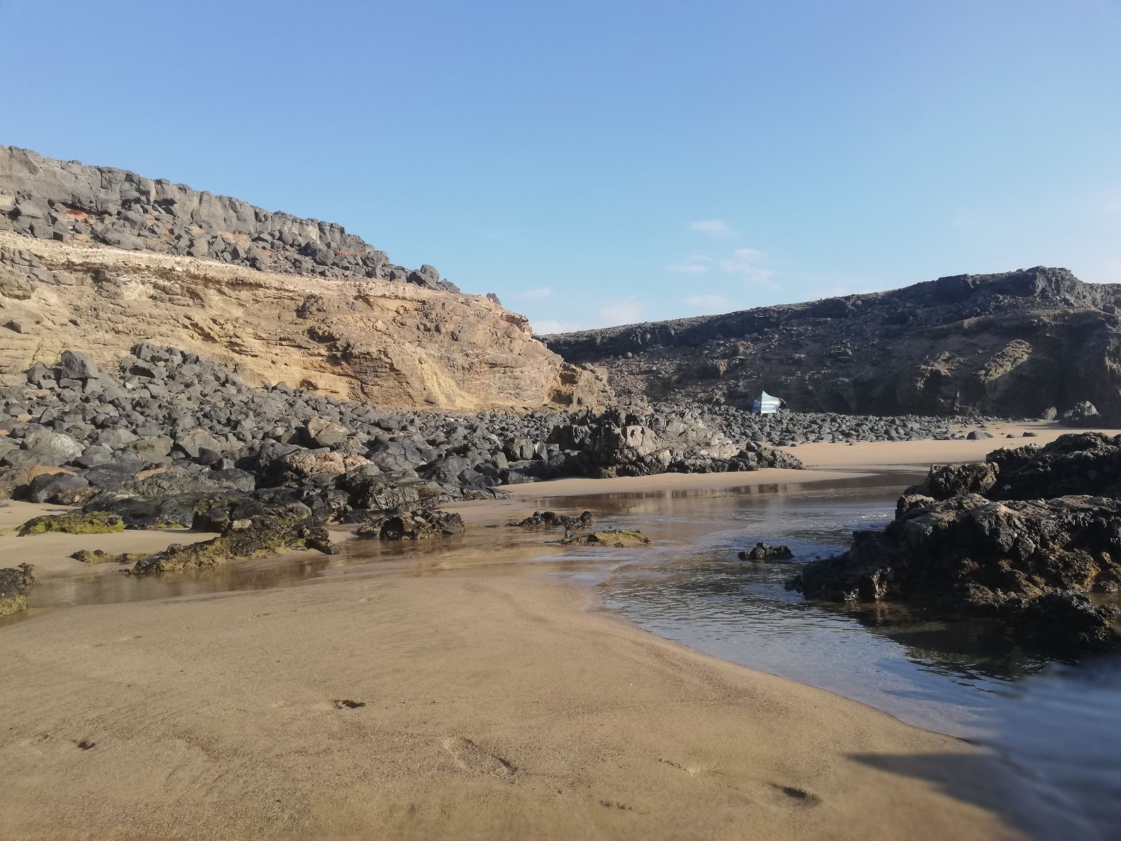 Fotografie cu Playa Tebeto amplasat într-o zonă naturală