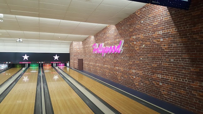 Comments and reviews of Hollywood Bowl Springfield Quay