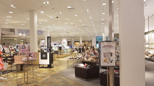 Clothing Store «Neiman Marcus», reviews and photos, 9700 Collins Ave, Bal Harbour, FL 33154, USA