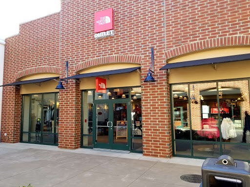 Shopping Mall «Philadelphia Premium Outlets», reviews and photos, 18 West Lightcap Road, Pottstown, PA 19464, USA