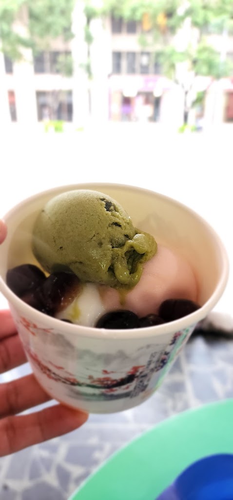 小芬家族 的照片