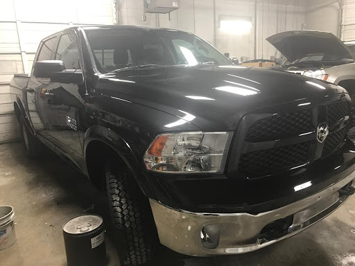 Towing Service «Collision Shop», reviews and photos, 19810 Allen Rd, Brownstown Charter Twp, MI 48183, USA