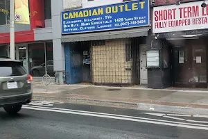 Canadian Outlet image