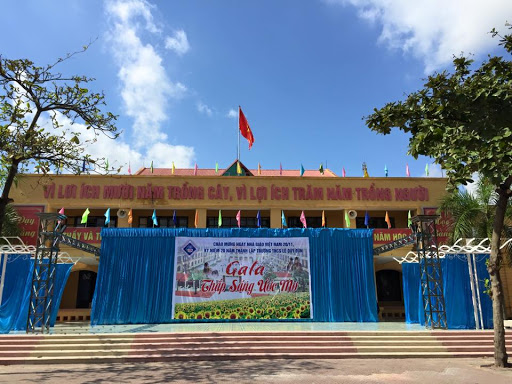 Trường THCS Lê Quý Đôn