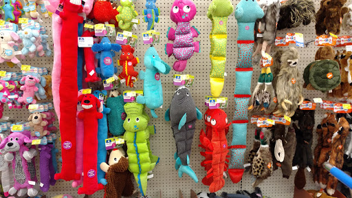 Pet Supply Store «PetSmart», reviews and photos, 10164 Colerain Ave, Cincinnati, OH 45251, USA