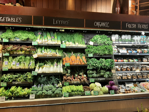 Shopping Mall «Crystal Point Mall Shopping Center», reviews and photos, 6000 Northwest Hwy, Crystal Lake, IL 60014, USA