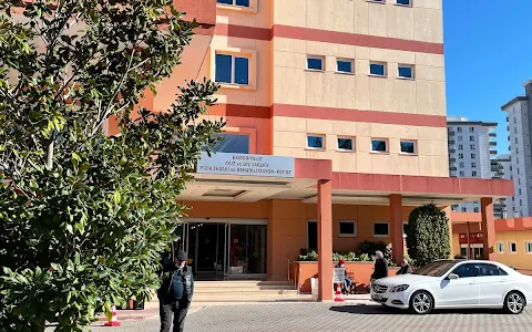 Başkent Üniversitesi Adana Uyg. ve Araşt. Merkezi Kışla Sağlık Yerleşkesi image