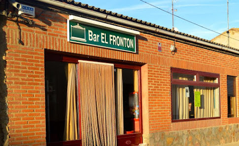 Bar el Frontón C. Cantarranas, 49135 Revellinos, Zamora, España