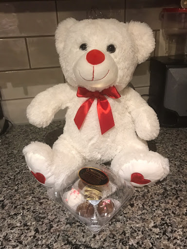 Florist «Heavenly Cakes and Flowers», reviews and photos, 806 N Loop 336 W, Conroe, TX 77301, USA