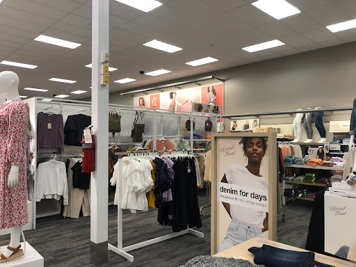 Department Store «Target», reviews and photos, 325 New Byhalia Rd, Collierville, TN 38017, USA
