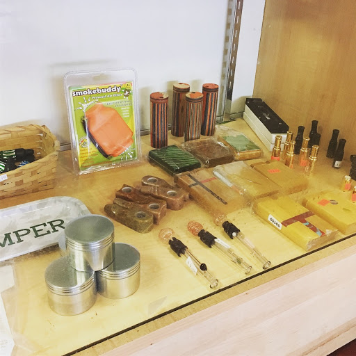 Tobacco Shop «Low Bob Discount Tobacco», reviews and photos, 2395 Conner St, Noblesville, IN 46060, USA