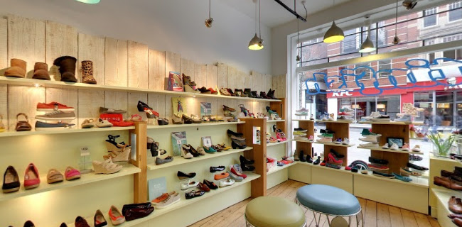 Tinfish shoes - Shoe store