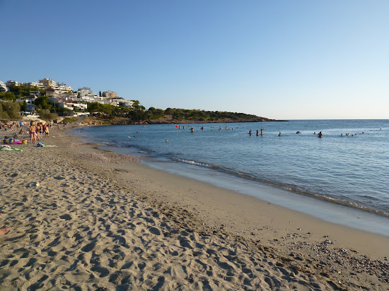 Paralia Saronida
