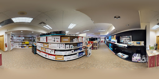 Computer Store «Micro Center», reviews and photos, 730 Memorial Dr, Cambridge, MA 02139, USA