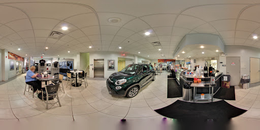 Jeep Dealer «Golling Chrysler Dodge Jeep Ram», reviews and photos, 2405 S Telegraph Rd, Bloomfield Hills, MI 48302, USA