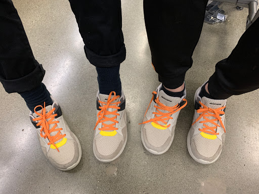 Shoe Store «SKECHERS Factory Outlet», reviews and photos, 3030 E 9th St, Oakland, CA 94601, USA