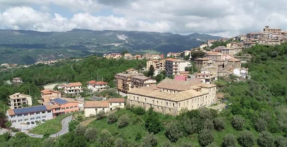 Casa di Riposo Maria SS. Dell'Annunziata Via Umberto I, 33, 87057 Calvisi CS, Italia