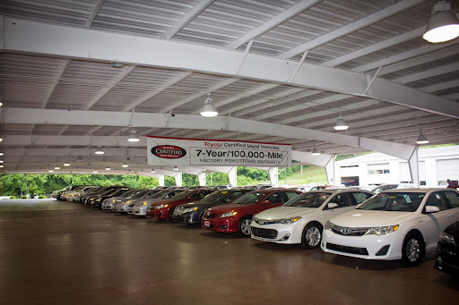 Toyota Dealer «Toyota of Bristol», reviews and photos, 3045 W State St, Bristol, TN 37620, USA