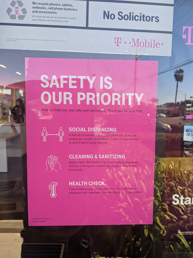 Cell Phone Store «T-Mobile», reviews and photos, 1192 E Imperial Hwy, Placentia, CA 92870, USA