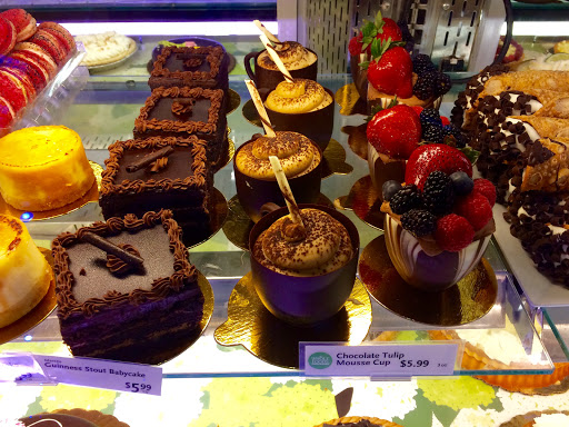 Grocery Store «Whole Foods Market», reviews and photos, 7380 SW Bridgeport Rd, Tigard, OR 97224, USA