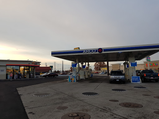 Convenience Store «AMPM», reviews and photos, 20 E Valley Mall Blvd, Union Gap, WA 98903, USA