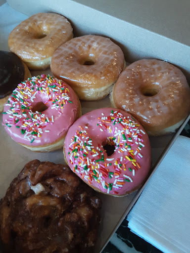 Donut Shop «Express Donuts», reviews and photos, 13824 W McDowell Rd, Goodyear, AZ 85395, USA