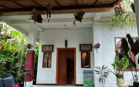 Friendly House Bali image