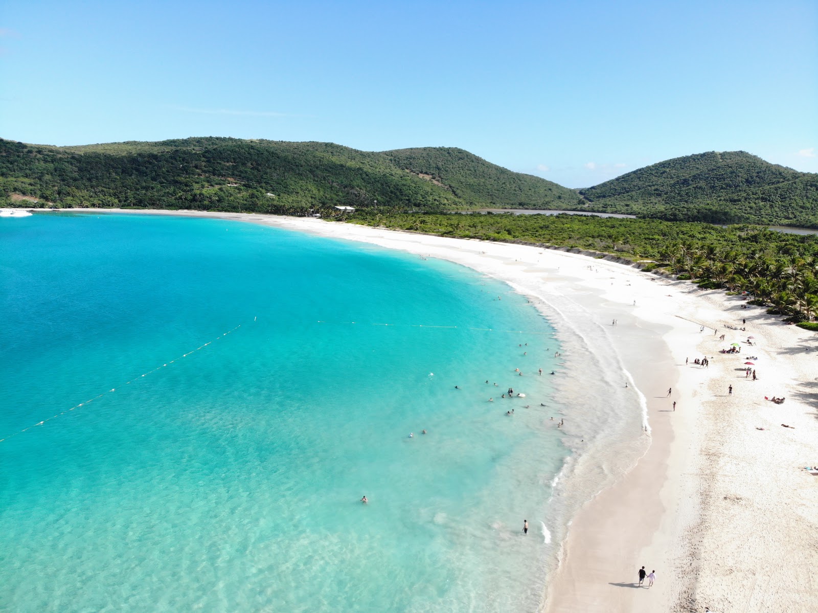 Foto van Flamenco strand met turquoise puur water oppervlakte