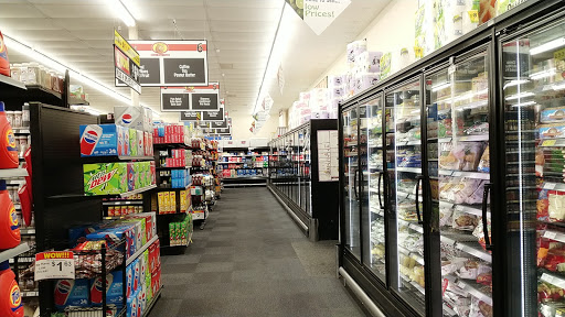 Grocery Store «Food King», reviews and photos, 2706 26th St, Lubbock, TX 79410, USA