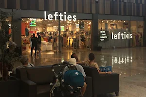 Lefties image